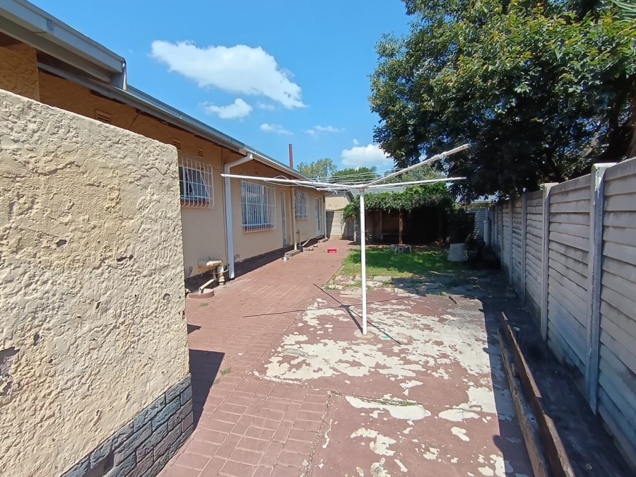 3 Bedroom Property for Sale in Allen Grove Gauteng