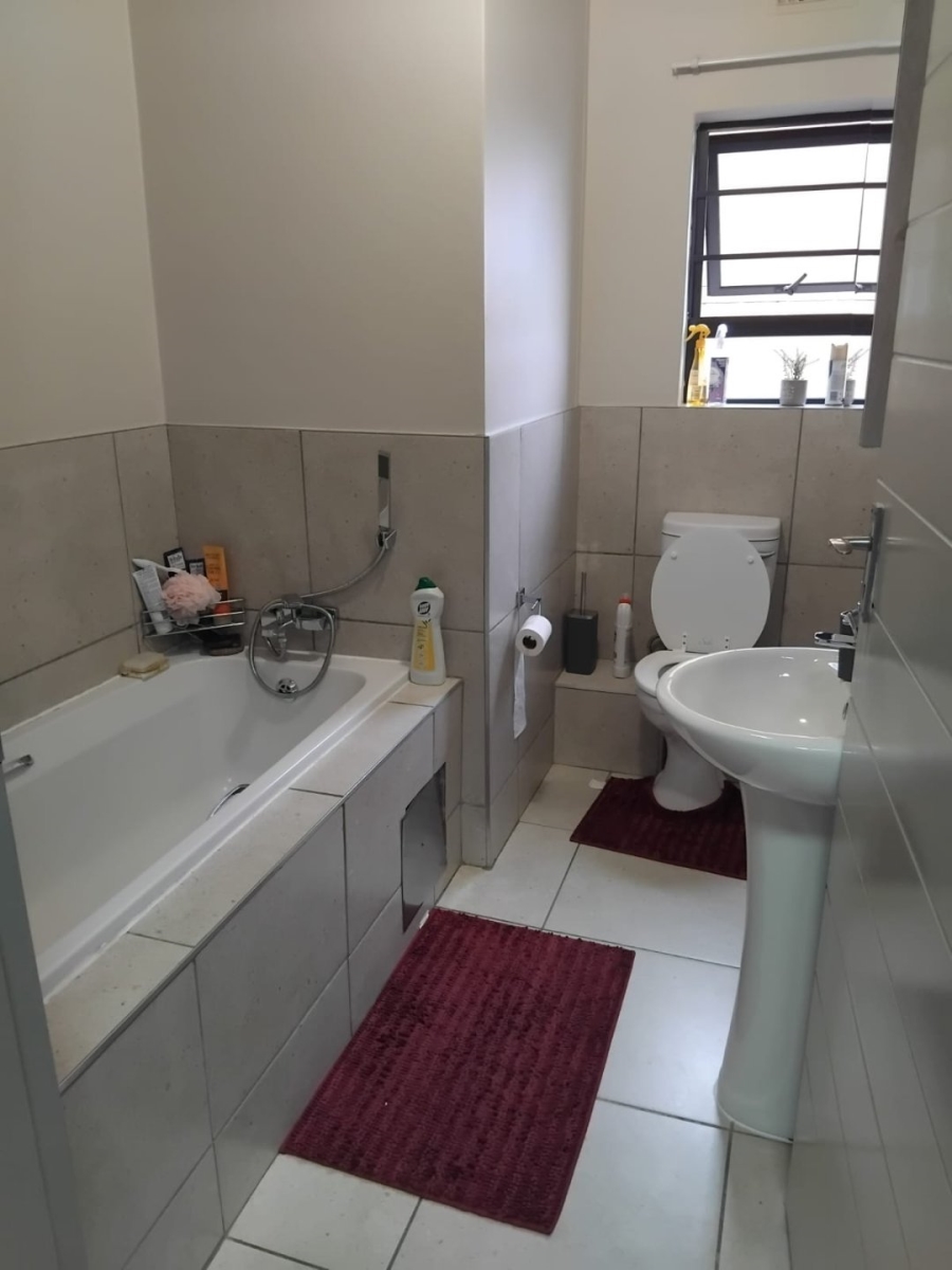 3 Bedroom Property for Sale in Roodeplaat Gauteng