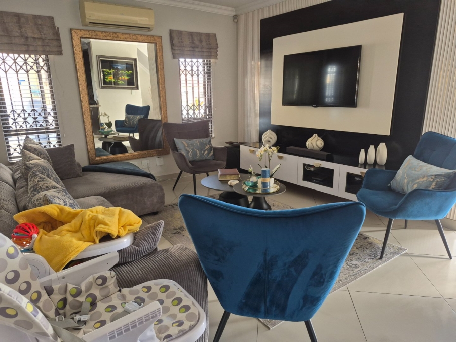 4 Bedroom Property for Sale in Thatchfield Hills Gauteng