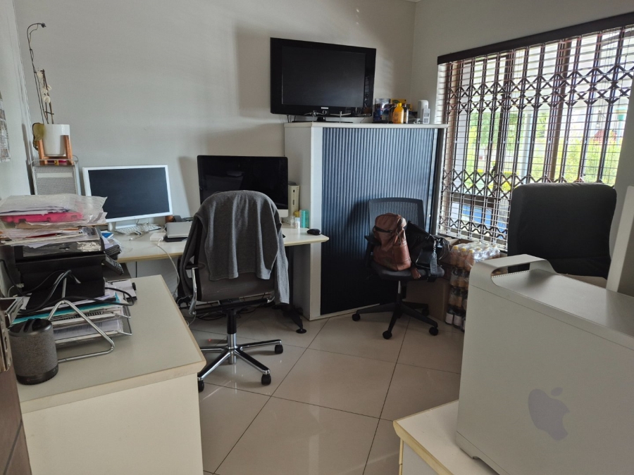 4 Bedroom Property for Sale in Thatchfield Hills Gauteng