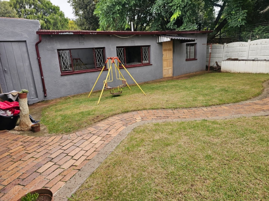 To Let 1 Bedroom Property for Rent in Westdene Gauteng