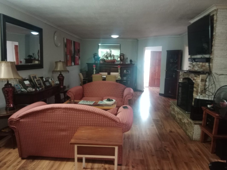 3 Bedroom Property for Sale in Rembrandt Park Gauteng