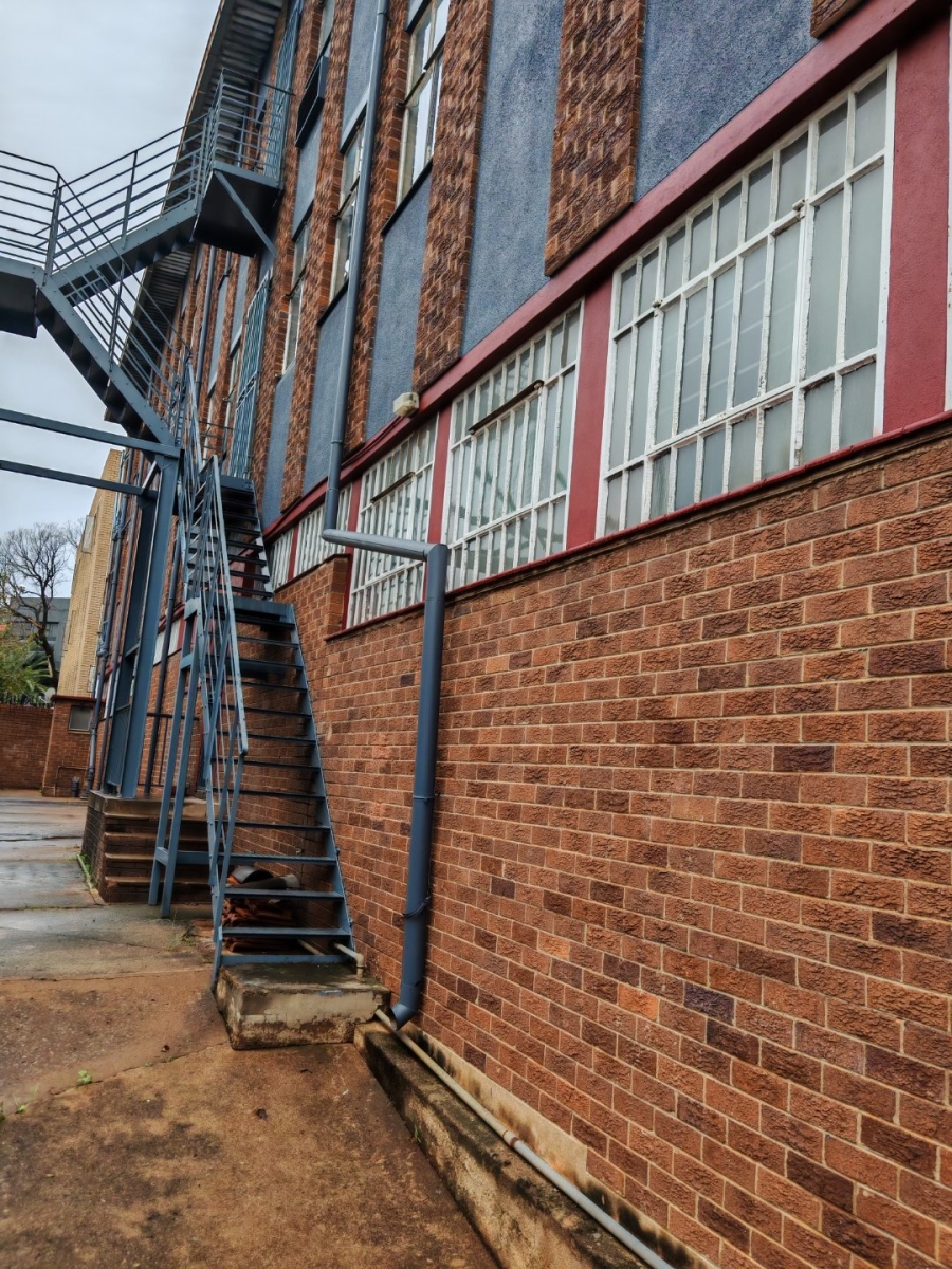 To Let Commercial Property for Rent in Braamfontein Werf Gauteng