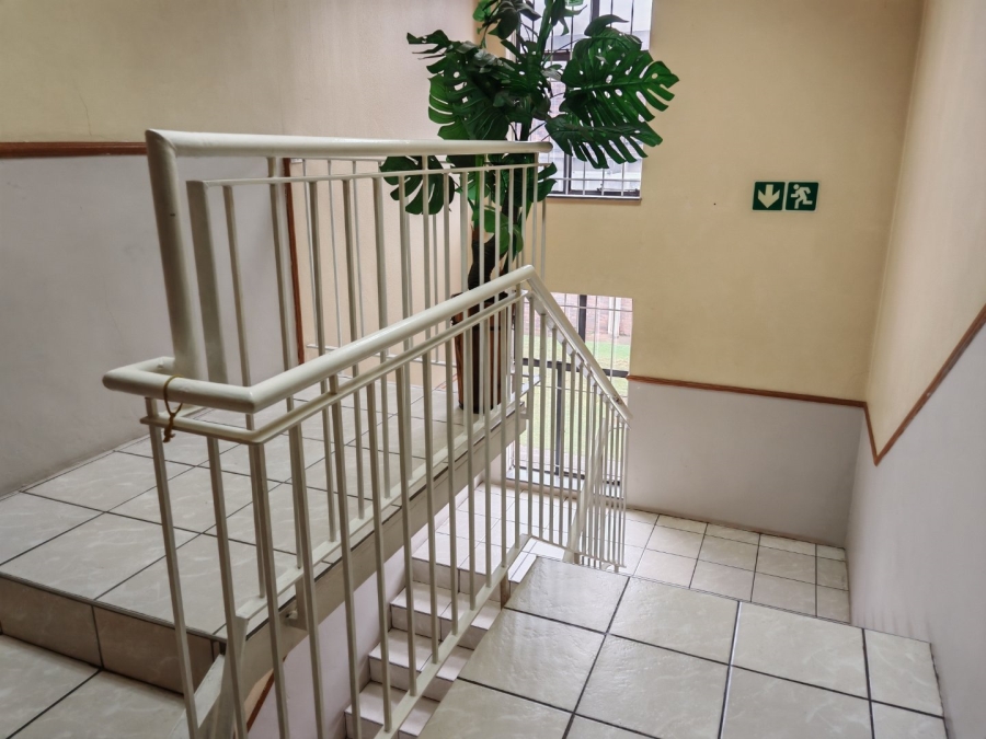 To Let Commercial Property for Rent in Braamfontein Werf Gauteng