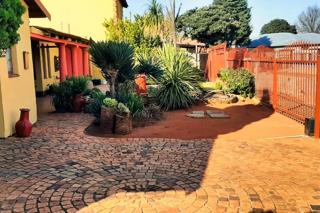 4 Bedroom Property for Sale in Leachville Ext 1 Gauteng