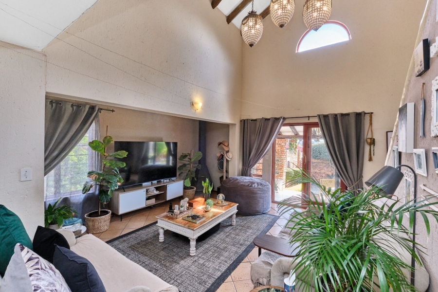4 Bedroom Property for Sale in Bromhof Gauteng