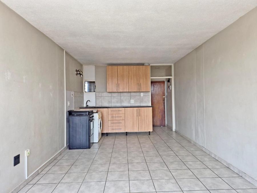 1 Bedroom Property for Sale in Kempton Park Central Gauteng