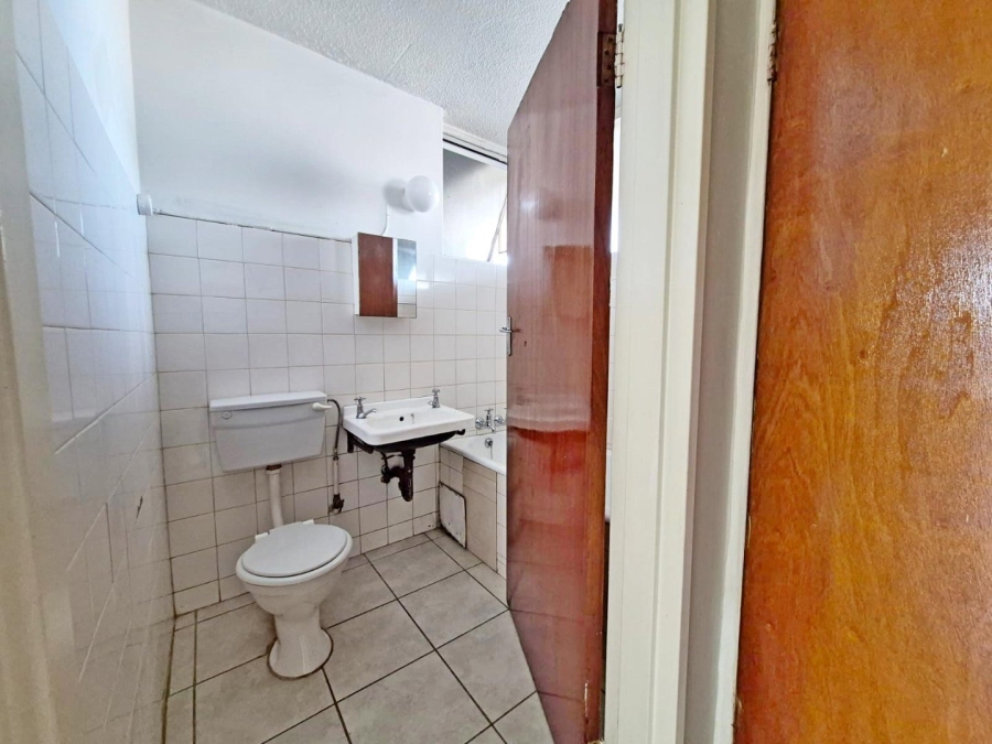 1 Bedroom Property for Sale in Kempton Park Central Gauteng