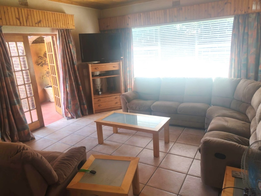 3 Bedroom Property for Sale in Sunward Park Gauteng