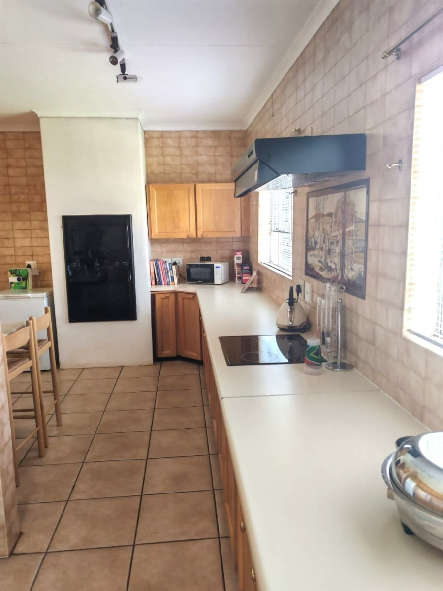 3 Bedroom Property for Sale in Sunward Park Gauteng