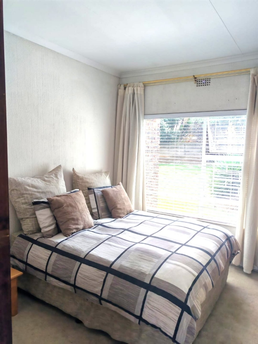 3 Bedroom Property for Sale in Sunward Park Gauteng