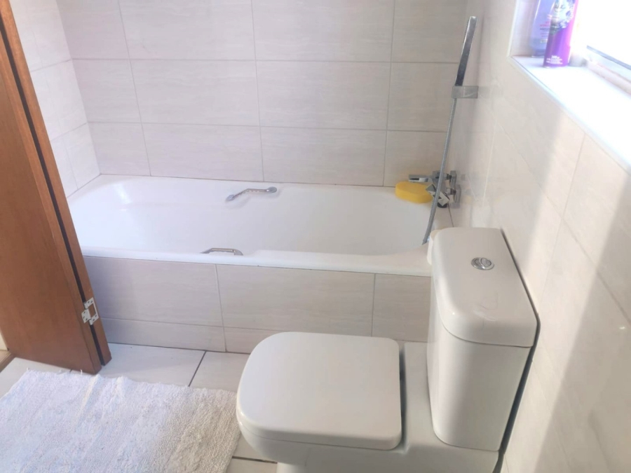 3 Bedroom Property for Sale in Sunward Park Gauteng