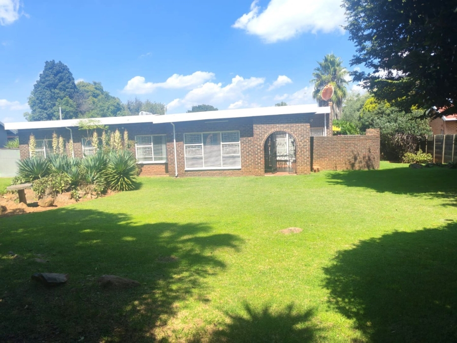 3 Bedroom Property for Sale in Sunward Park Gauteng