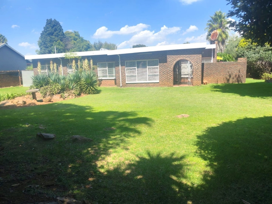 3 Bedroom Property for Sale in Sunward Park Gauteng