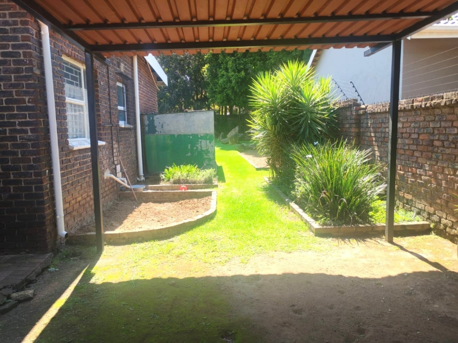 3 Bedroom Property for Sale in Sunward Park Gauteng