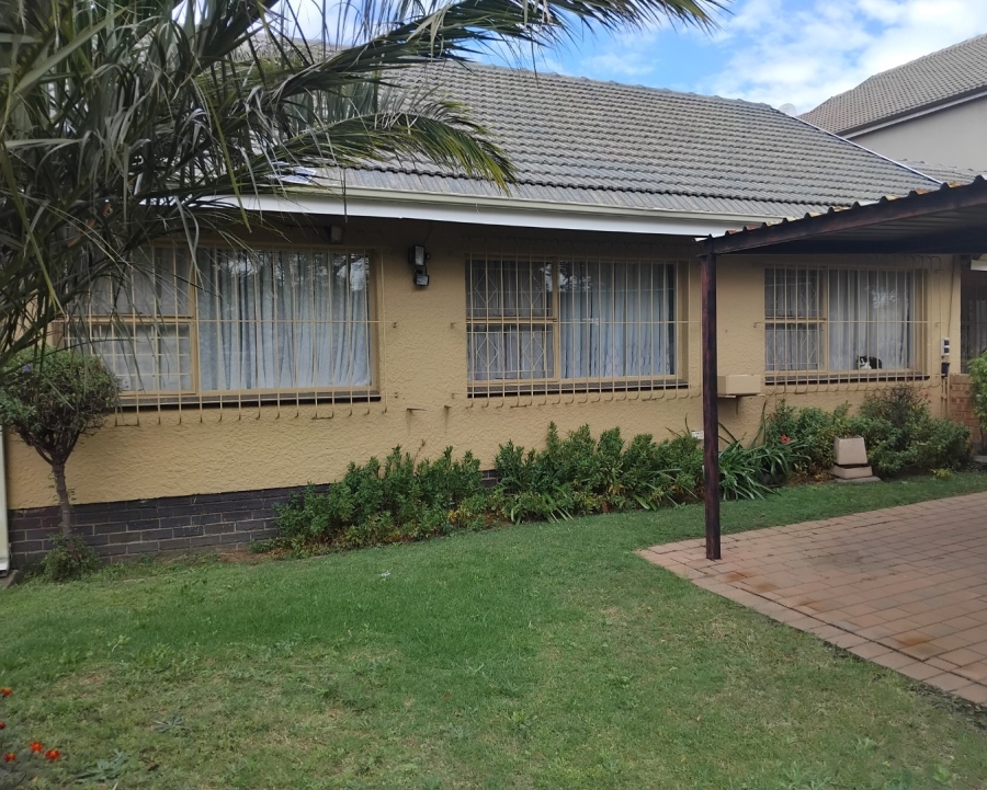 4 Bedroom Property for Sale in Illiondale Gauteng