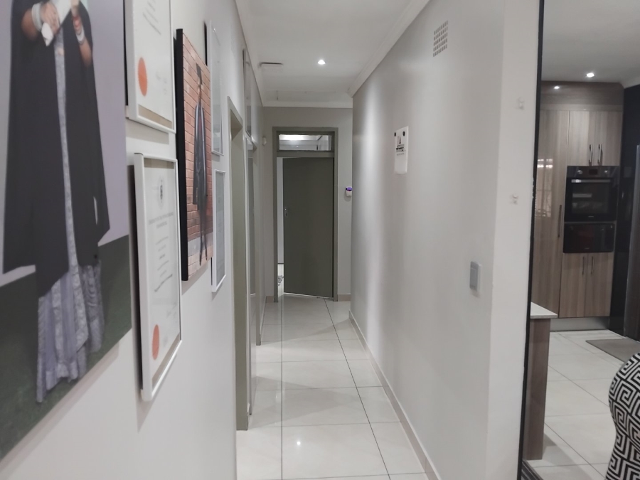 4 Bedroom Property for Sale in Illiondale Gauteng