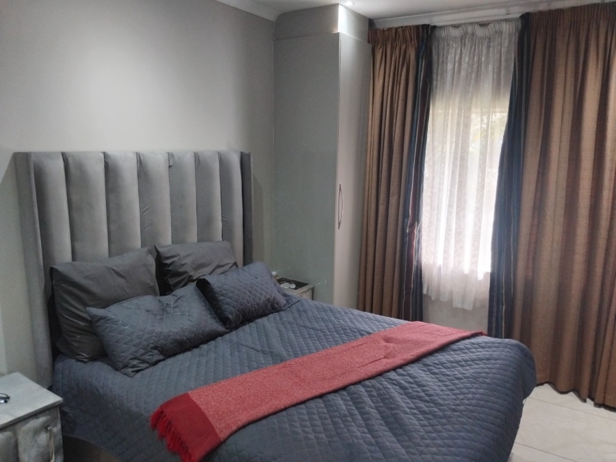 4 Bedroom Property for Sale in Illiondale Gauteng