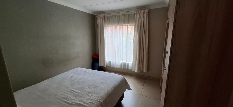 To Let 2 Bedroom Property for Rent in Andeon AH Gauteng