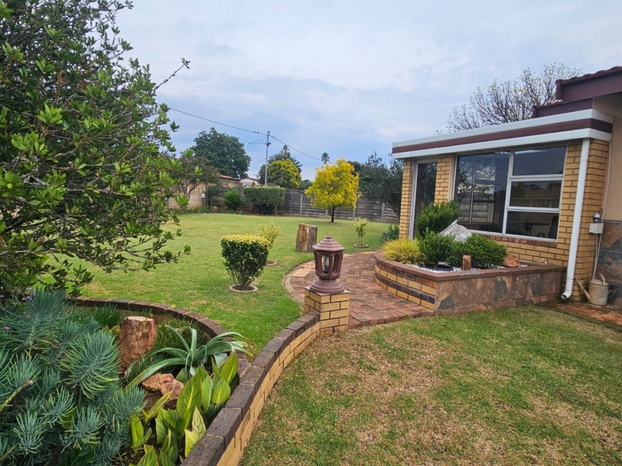 3 Bedroom Property for Sale in Casseldale Gauteng