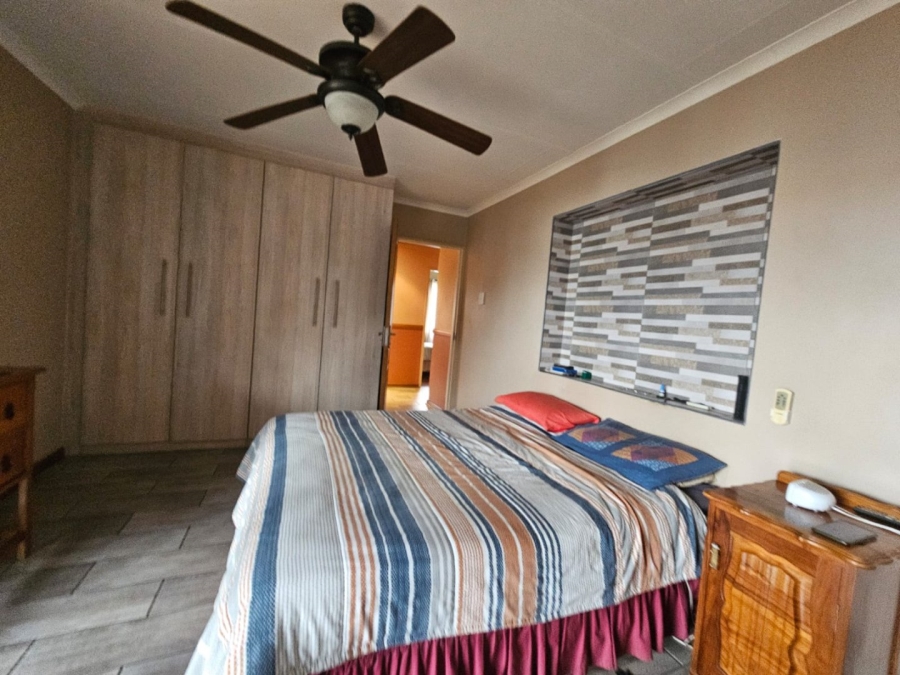 3 Bedroom Property for Sale in Casseldale Gauteng