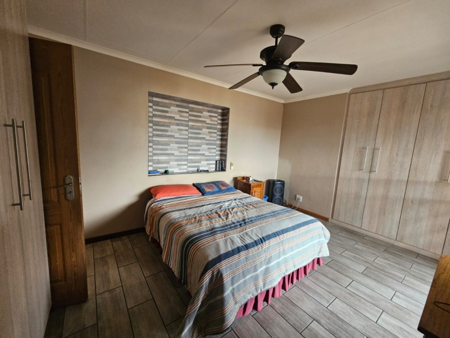 3 Bedroom Property for Sale in Casseldale Gauteng