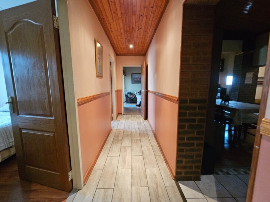 3 Bedroom Property for Sale in Casseldale Gauteng