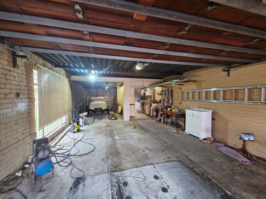 3 Bedroom Property for Sale in Casseldale Gauteng