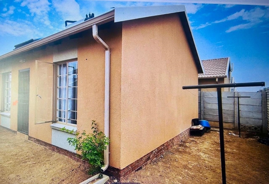 2 Bedroom Property for Sale in Sky City Gauteng