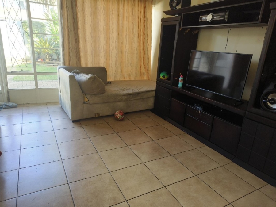 3 Bedroom Property for Sale in Edenvale Central Gauteng