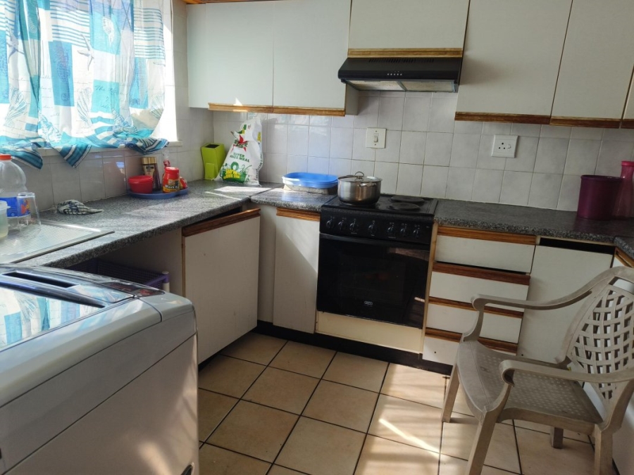 3 Bedroom Property for Sale in Edenvale Central Gauteng
