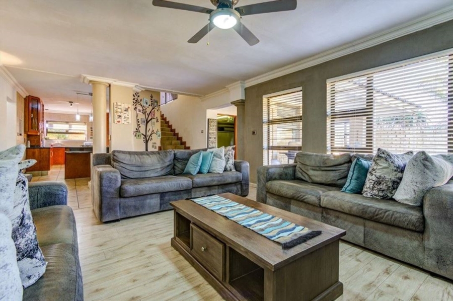 3 Bedroom Property for Sale in Ravenswood Gauteng