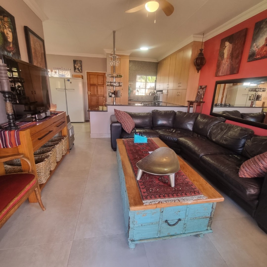2 Bedroom Property for Sale in The Reeds Gauteng