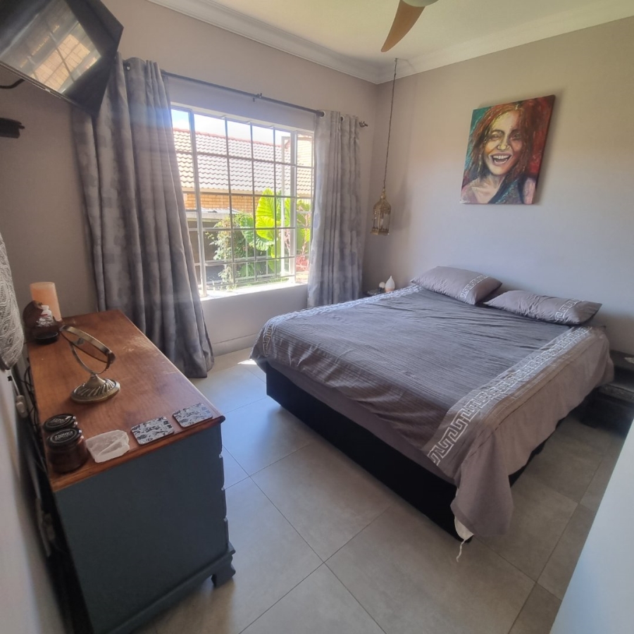 2 Bedroom Property for Sale in The Reeds Gauteng