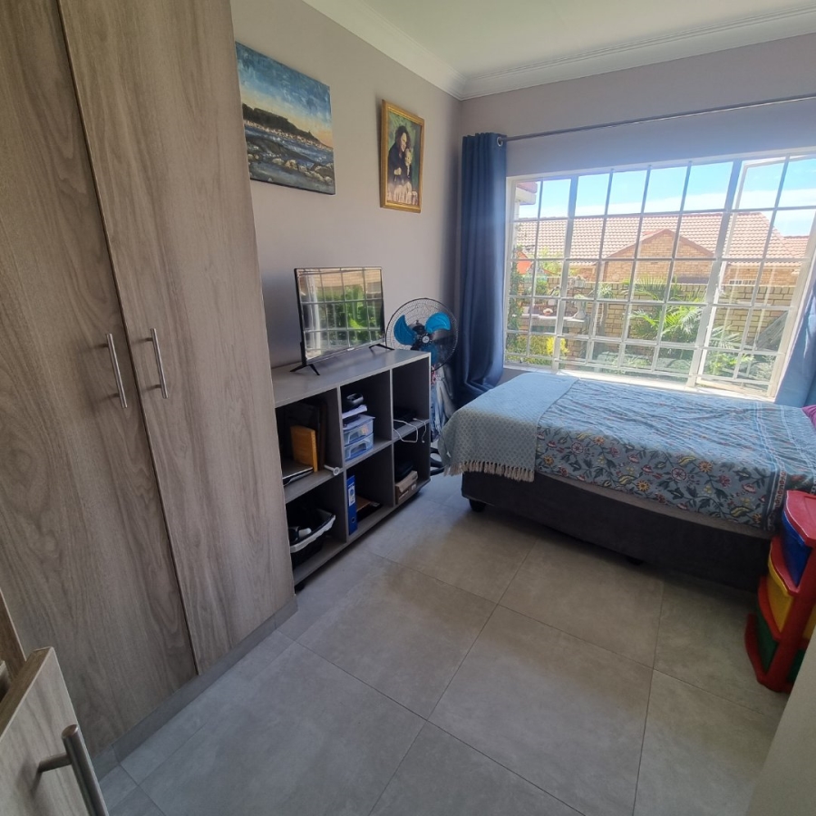 2 Bedroom Property for Sale in The Reeds Gauteng