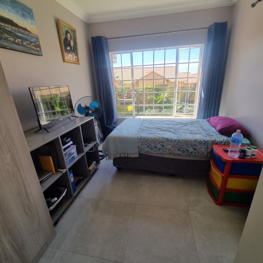 2 Bedroom Property for Sale in The Reeds Gauteng