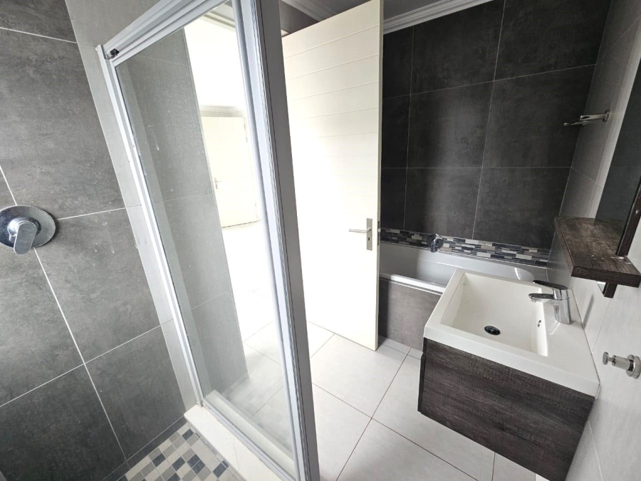 To Let 1 Bedroom Property for Rent in The Hills Game Reserve Estate Gauteng