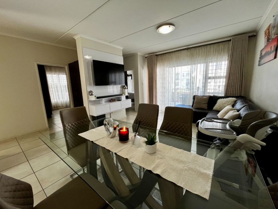 3 Bedroom Property for Sale in Oakdene Gauteng