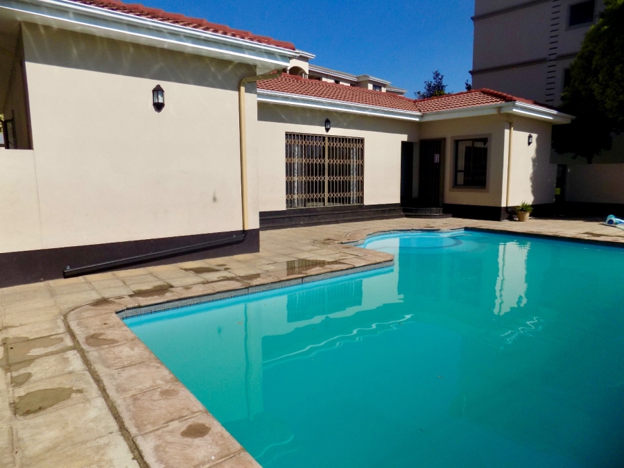 2 Bedroom Property for Sale in Noordwyk Gauteng