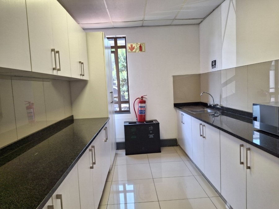 To Let Commercial Property for Rent in Hyde Park Gauteng