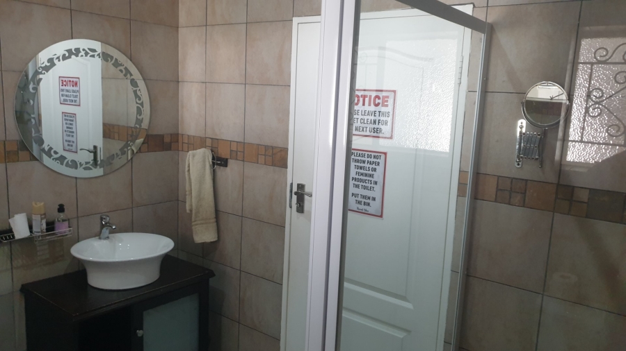 6 Bedroom Property for Sale in Clubview Gauteng