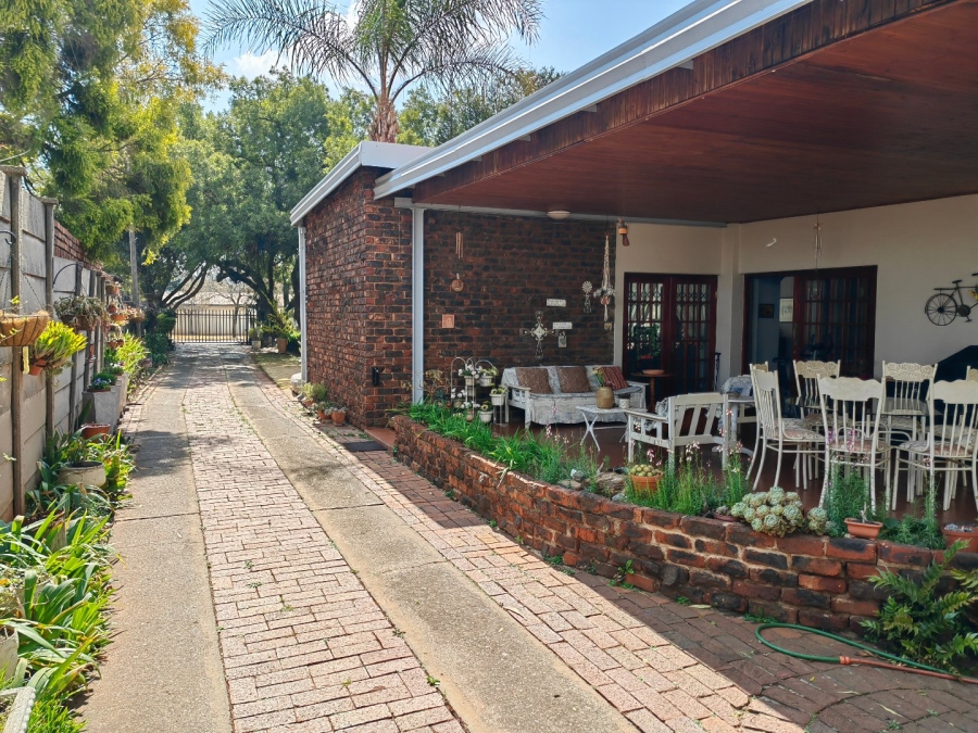 3 Bedroom Property for Sale in Valhalla Gauteng