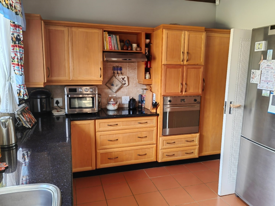 3 Bedroom Property for Sale in Valhalla Gauteng