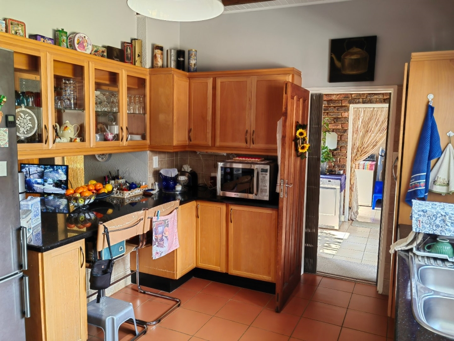 3 Bedroom Property for Sale in Valhalla Gauteng