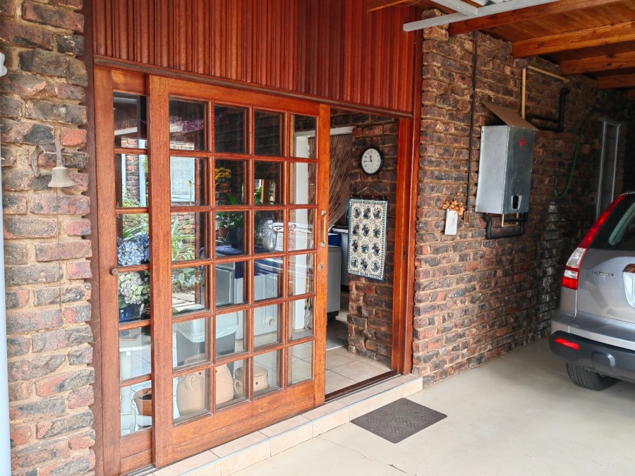 3 Bedroom Property for Sale in Valhalla Gauteng