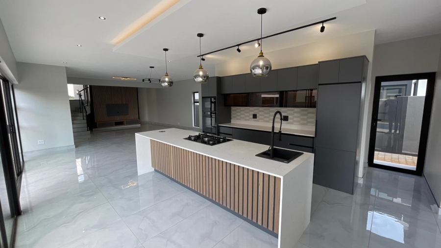 4 Bedroom Property for Sale in Fountainbrook Estate Gauteng