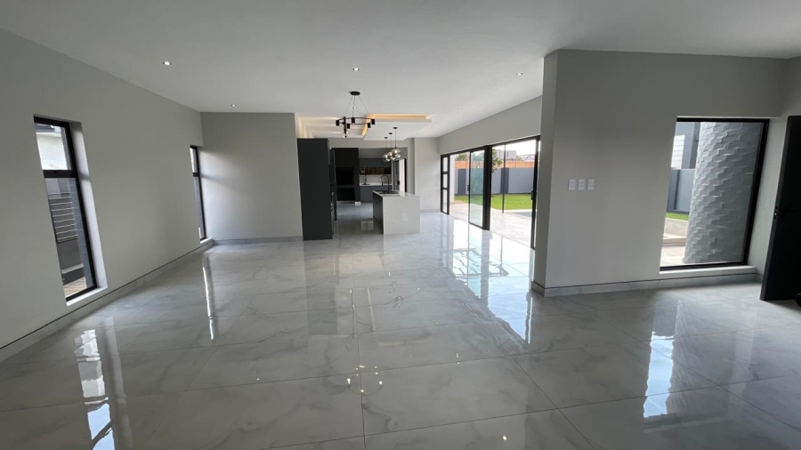 4 Bedroom Property for Sale in Fountainbrook Estate Gauteng