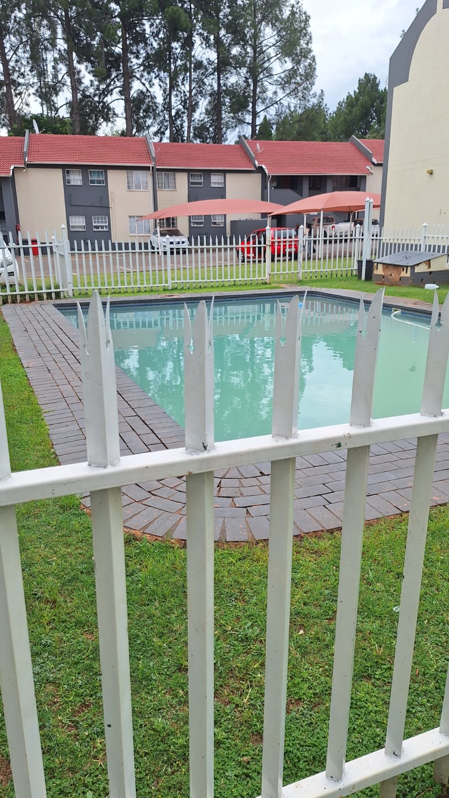 1 Bedroom Property for Sale in Die Hoewes Gauteng