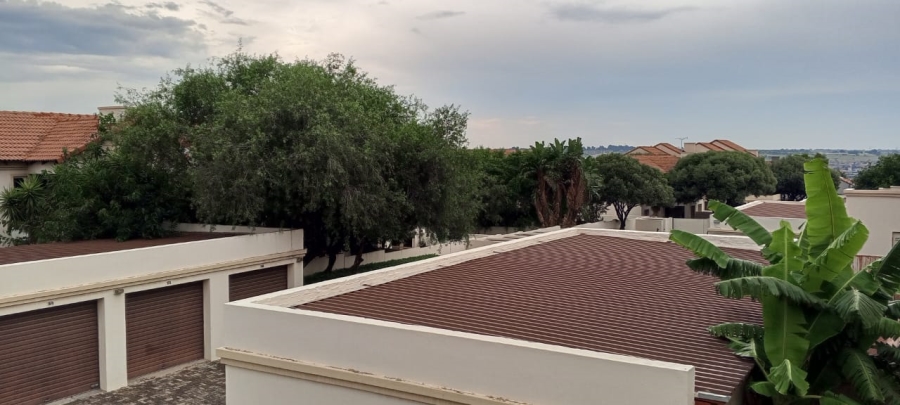 3 Bedroom Property for Sale in Country View Gauteng