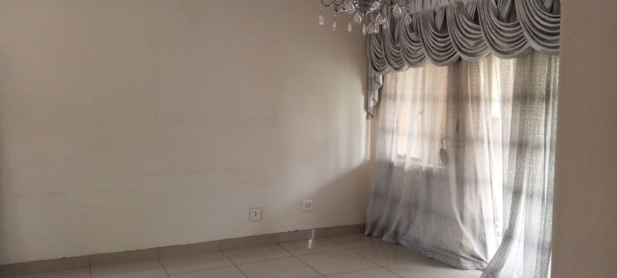 3 Bedroom Property for Sale in Country View Gauteng
